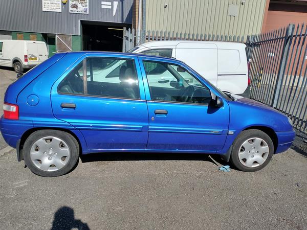 Citroen Saxo 1.1i Desire 5dr