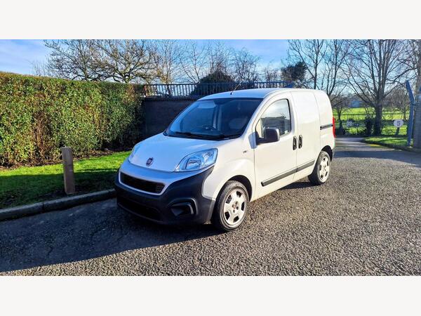 Fiat Fiorino 1.3 MultiJetII SX Car Derived Van 5dr Diesel Manual Euro 6 (s/s) (SLD) (80 bhp)
