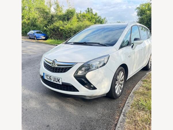 Vauxhall Zafira Tourer 1.6 CDTi ecoFLEX Tech Line Euro 6 (s/s) 5dr