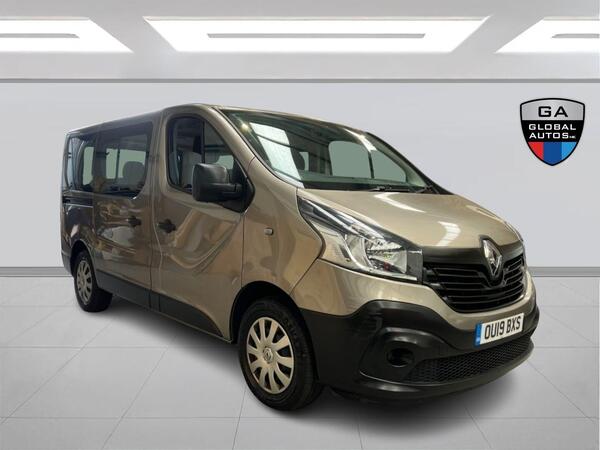 Renault Trafic 1.6 dCi 27 Business SWB Euro 6 5dr (9 Seat)