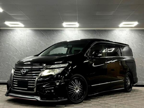 Nissan Elgrand 3.5 AUTO HIGHWAY STAR NISMO V2 7 SEATS 5dr