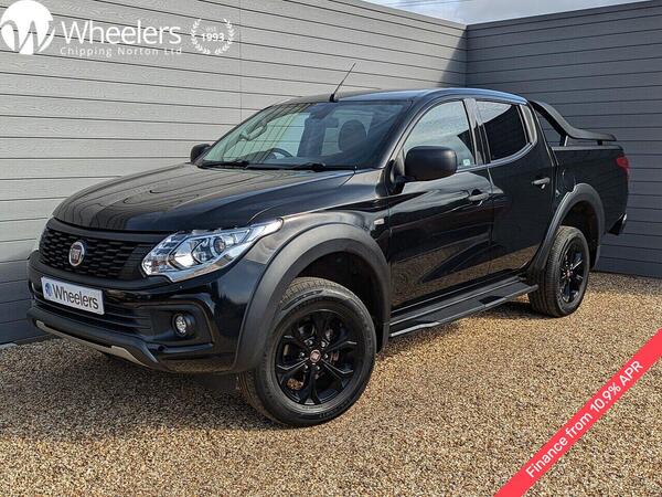 Fiat Fullback 2.4D Cross Pickup Double Cab 4dr Diesel Manual 4WD Euro 6 (180 ps)