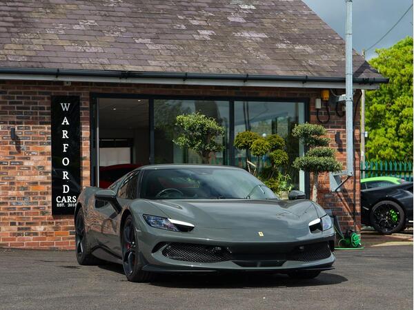 Ferrari 296 GTB 3.0T V6 7.45kWh F1 DCT Euro 6 (s/s) 2dr